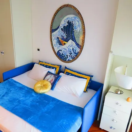 Nestor&jeeves - Le Bateau Du Royal Luxembourg - Central - Sea Front * 尼斯